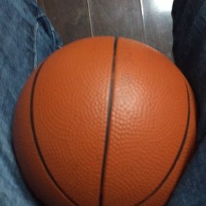 Meet your Posher, Danielovic